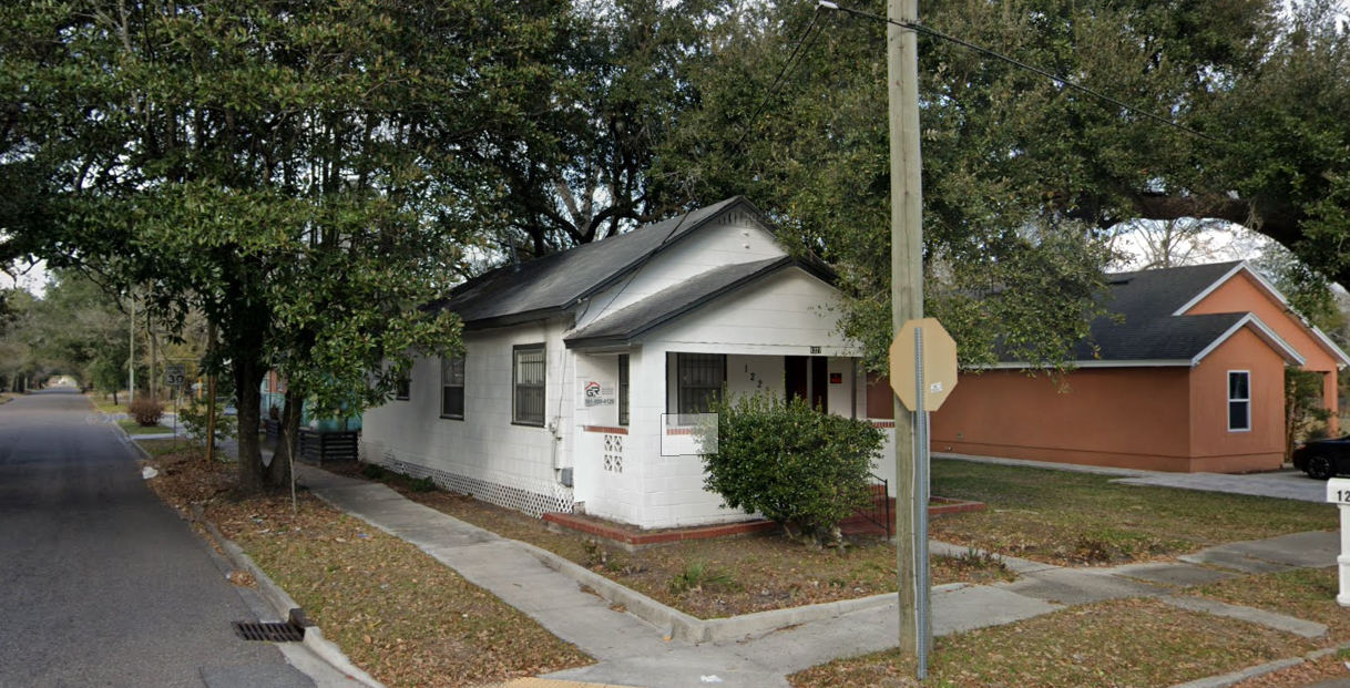 Property main image