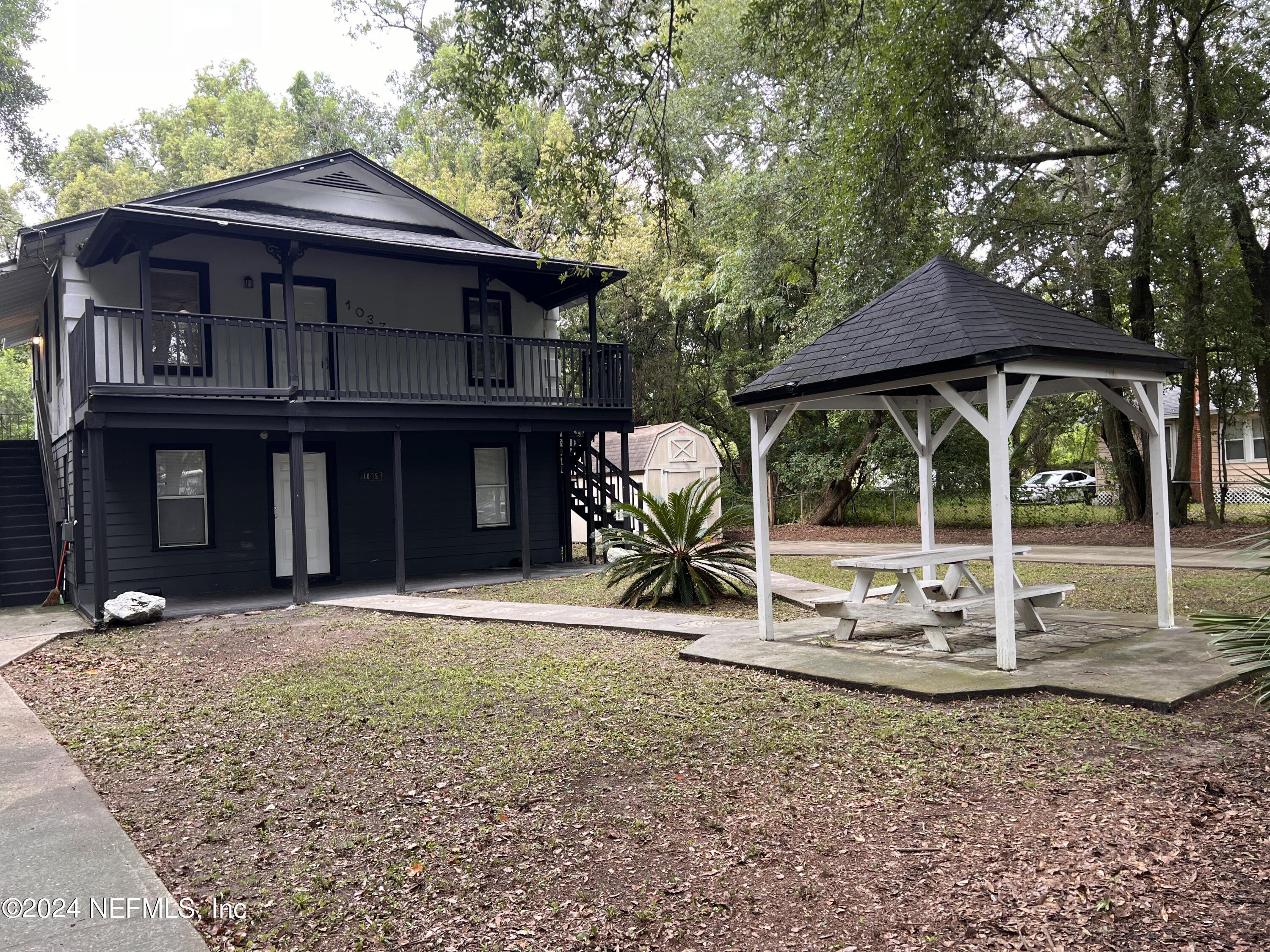 1037 Maynard Street - 1